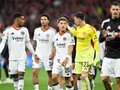 Nine-man Leverkusen beat Frankfurt in Hjulmand's debut