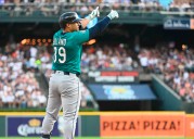 Rancheros de Texas, firmaron a Donovan Solano