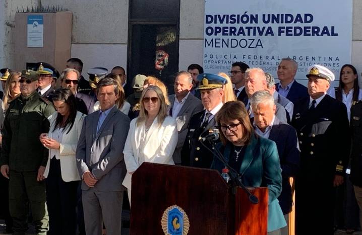 Patricia Bullrich en Mendoza habló del triple crimen: “No era una banda que estaba en el radar”
