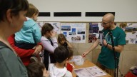 Los mil y un viajes de la Noche Europea de los Investigadores en León, en fotos