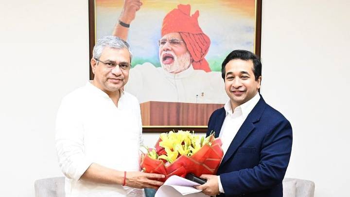 Nitesh Rane Meets Railway Minister Ashwini Vaishnaw, Pushes For Train Halts And Station Upgrades In Konkan