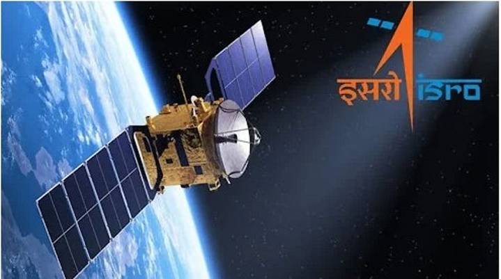 India plans ‘bodyguard satellites’ to shield its space assets from debris and rivals