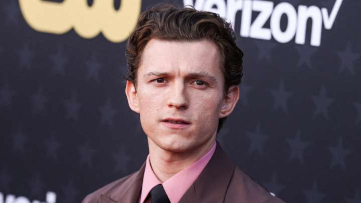 Tom Holland Sufre Conmoción Cerebral: Lo Hospitalizan de Emergencia Tras Accidente