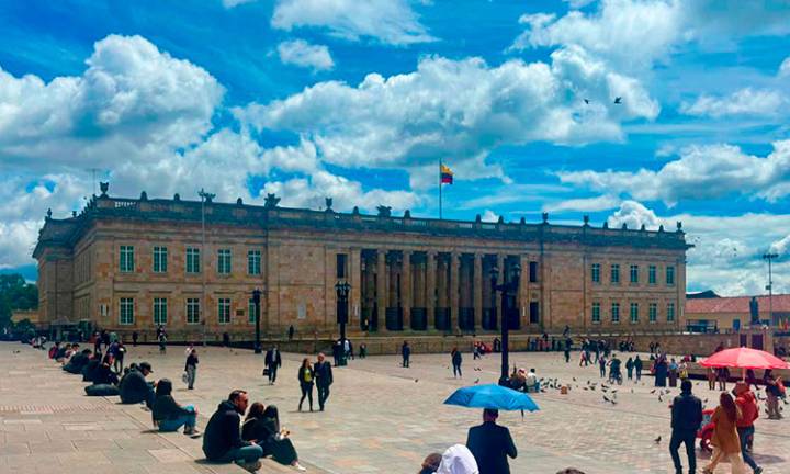 Congreso debate presupuesto 2026 en medio de divisiones