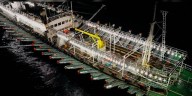 Entran en vigencia dos acuerdos globales sobre pesca que podrían frenar la invasión china en la “Milla 201″
