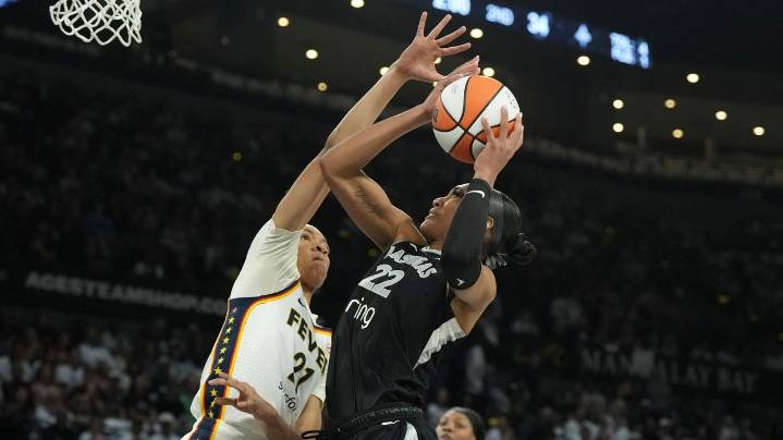 Kelsey Mitchell scores 34 points, leads Fever to Game 1 upset win over Aces, 89