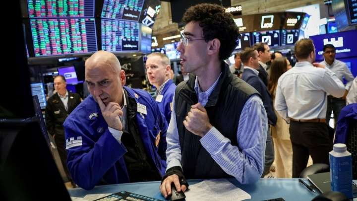 Cayeron los bonos soberanos y el riesgo país supero la barrera de los 1300 puntos