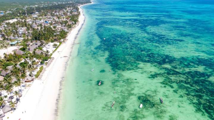 Aruba, Buzios y destinos nacionales: la oferta de Aerolíneas Argentinas para este verano