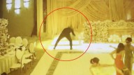 Un intruso en una boda roba US$ 60.000 a los novios