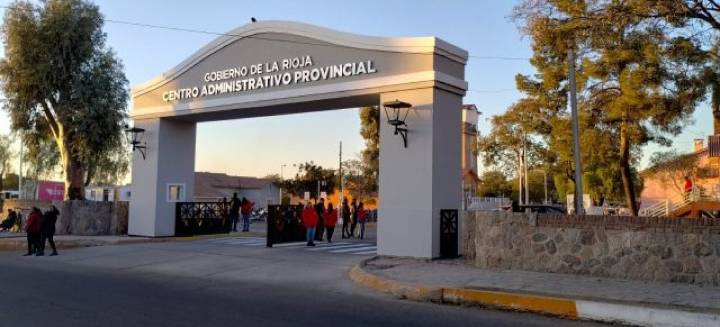 EL LUNES SERÁ DÍA NO LABORABLE PARA LOS EMPLEADOS ESTATALES