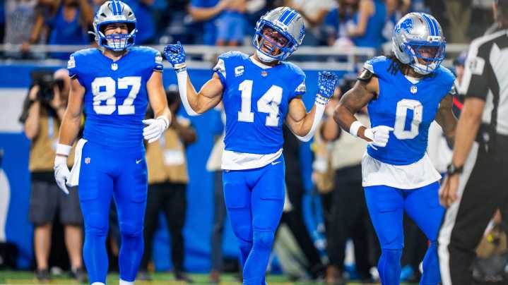 Lions game: Jared Goff to Amon-Ra St. Brown unstoppable vs Bears