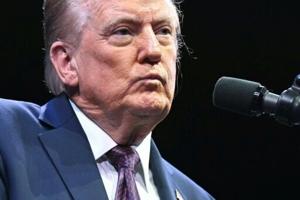Democrats release Trump’s alleged birthday note to Epstein