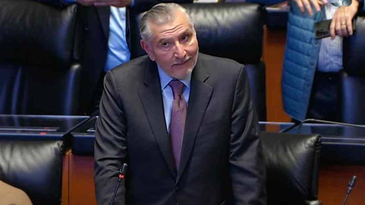 Javier Corral desatiende a Adán Augusto y anuncia que insistirá en consulta sobre la Ley de Amparo