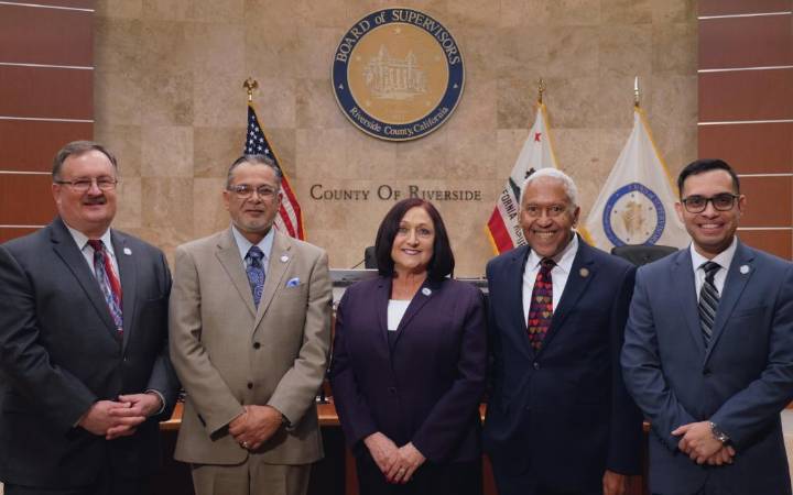 Riverside Board Unanimously Votes for Appropriations to Balance Agencies' Budgets
