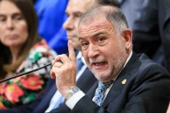 La brutal agresión del Gordo Dan a Luis Juez en redes sociales desató la interna libertaria