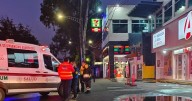 VIDEOS | Atropella camionero a dos motociclistas en Valle del Sur; una mujer muere
