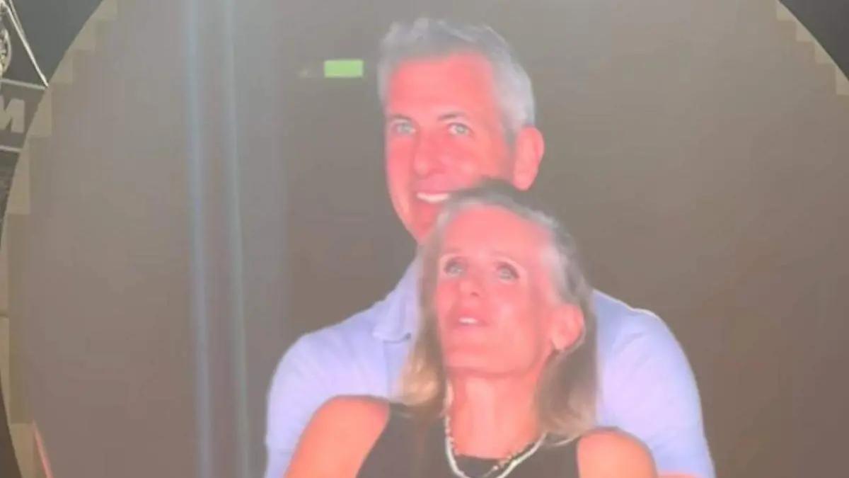 Kristin Cabot, mujer involucrada en infidelidad en concierto de Coldplay, solicitó el divorcio a su esposo