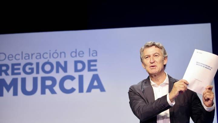 Feijóo está "concretando" un plan migratorio sin aclarar si priorizará a los latinoamericanos