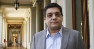 Economista David Bravo advierte falta de diagnóstico en el Gobierno frente al desempleo y criticó la falta de conciencia del Ejecutivo