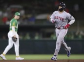 Boston ganó con HR de Carlos Narváez
