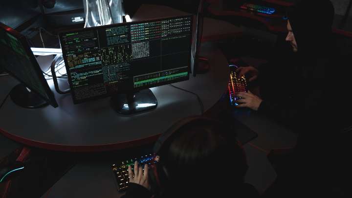Guarderías de Londres son atacadas por piratas informáticos, roban datos de más de 8,000 niños