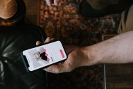 La Policía Cibernética alerta sobre “novias virtuales” en México: la nueva estafa sentimental que roba datos y dinero