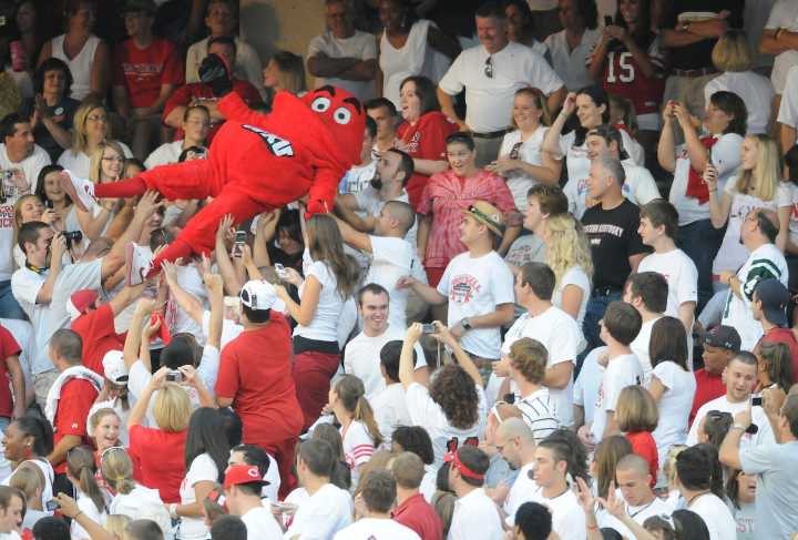 Where to watch Western Kentucky Hilltoppers WKU vs Missouri State Bears college football streaming only live on demand today; kickoff time, odds