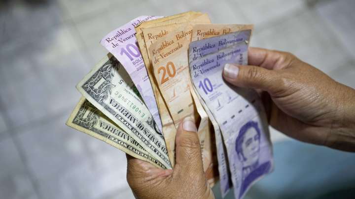 VIDEO | José Guerra: El aumento del precio del dólar en Venezuela alcanzó 377% en un año #12Sep