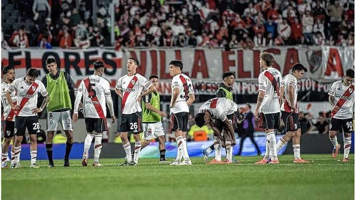 River Plate en su hora más crítica: ¿puede un triunfo ante Racing cambiarlo todo?