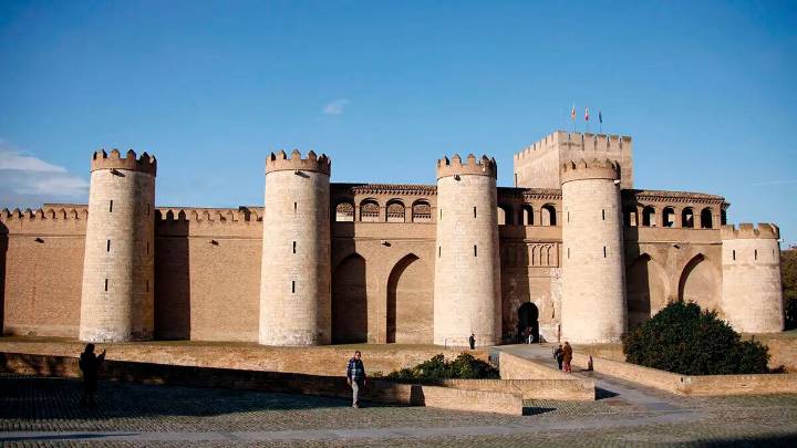 Irse de tapas en el Palacio de la Aljafería: el evento inspirado en Goya que podrás disfrutar estos días