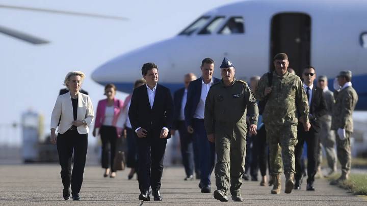 El 'jamming' ruso que barrió al avión de Von der Leyen amenaza también a los vuelos de pasajeros: "Yo lo he vivido y no es agradable"