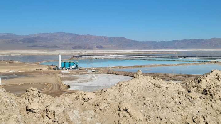 Nevada still set for lithium boom despite price slump, officials say