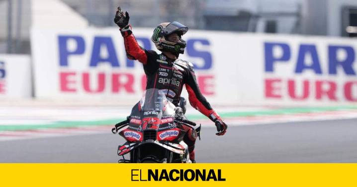 Marco Bezzecchi se aprovecha de la caída de Marc Márquez para ganar en Misano