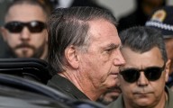 Bolsonaro sale de casa para procedimiento médico bajo fuerte custodia