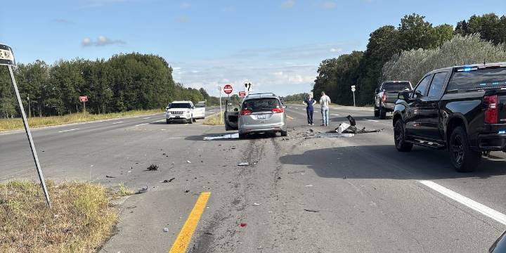 Woman charged with 3rd DUI after injury crash