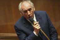 Destituye Parlamento francés a Primer Ministro