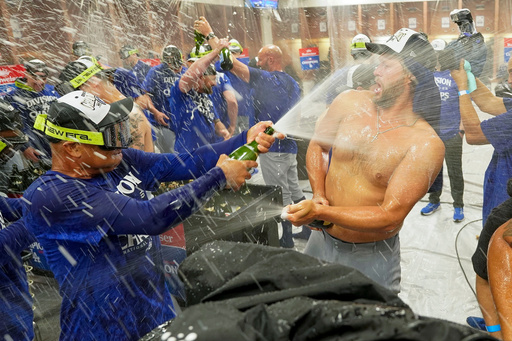 Ohtani conecta 54to jonrón, Dodgers vencen a D-backs y ganan su 12º título divisional en 13 años