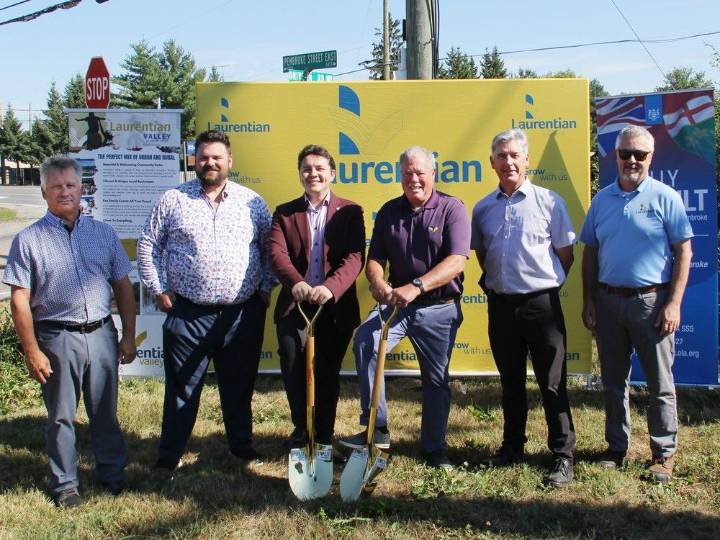 $570K provincial boost for Laurentian Valley Hwy 148 lift station