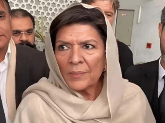 Imran won't budge to pressure, says sister Aleema