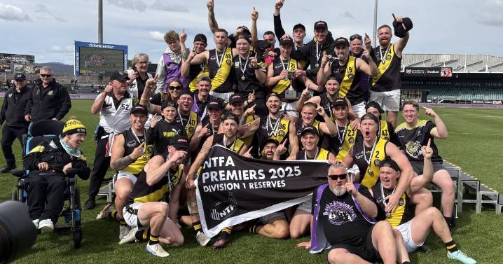 Rocherlea celebrate 2025 NTFA division one reserves premiership
