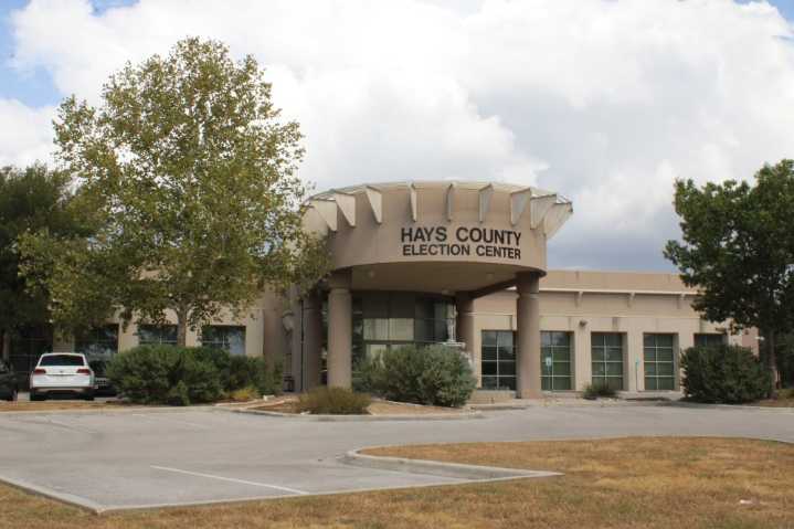 3 candidates vie for Buda Council District ...