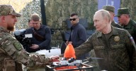 Rusia y Bielorrusia realizan ensayos con armas nucleares tácticas en ejercicios militares conjuntos; analistas militares consideran que están diseñados para intimidar a Europa