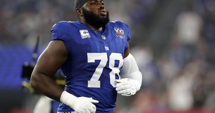 Giants left tackle Andrew Thomas expected to make his season debut against Chiefs