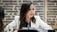 Beatriz Corredor culpa a las eléctricas del apagón por un "experimento" en una planta de Badajoz