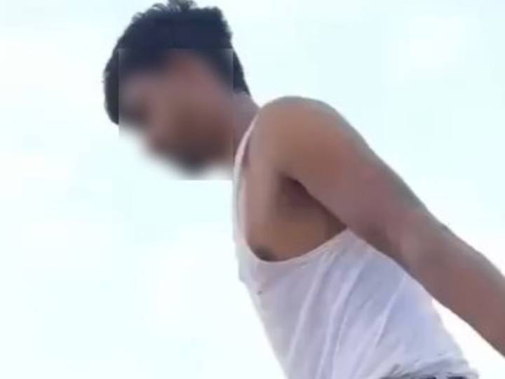 Intentó cumplir un peligroso desafío por una apuesta con sus amigos y desapareció: "Ellos lo incitaron por cinco dólares"