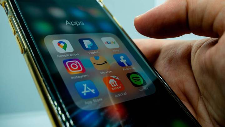 Spotify anuncia protecciones de IA para artistas y productores para luchar contra la suplantación