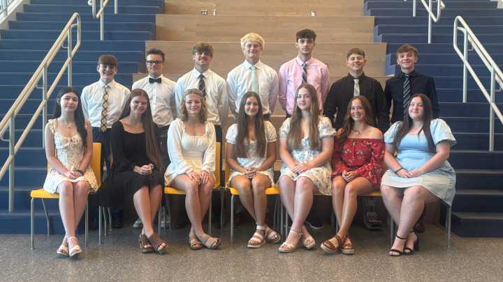 United Local to select fall homecoming court