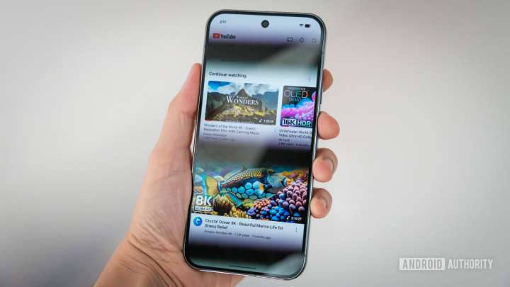 The Galaxy S25 and Pixel 10 should immediately copy this iPhone 17 eye protection feature