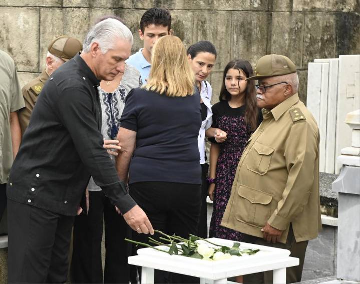 Participó Díaz-Canel inhumación de cenizas viceprimer ministro cubano (+Foto)
