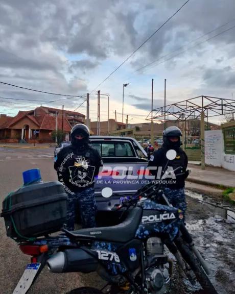 Policía de Neuquén recupera Chevrolet S10 con pedido de secuestro en el centro